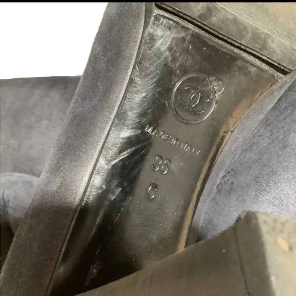 90s’ Vintage Auth. Chanel Shearling CC Logo Tweed Suede Leather Black He… - Picture 9 of 10